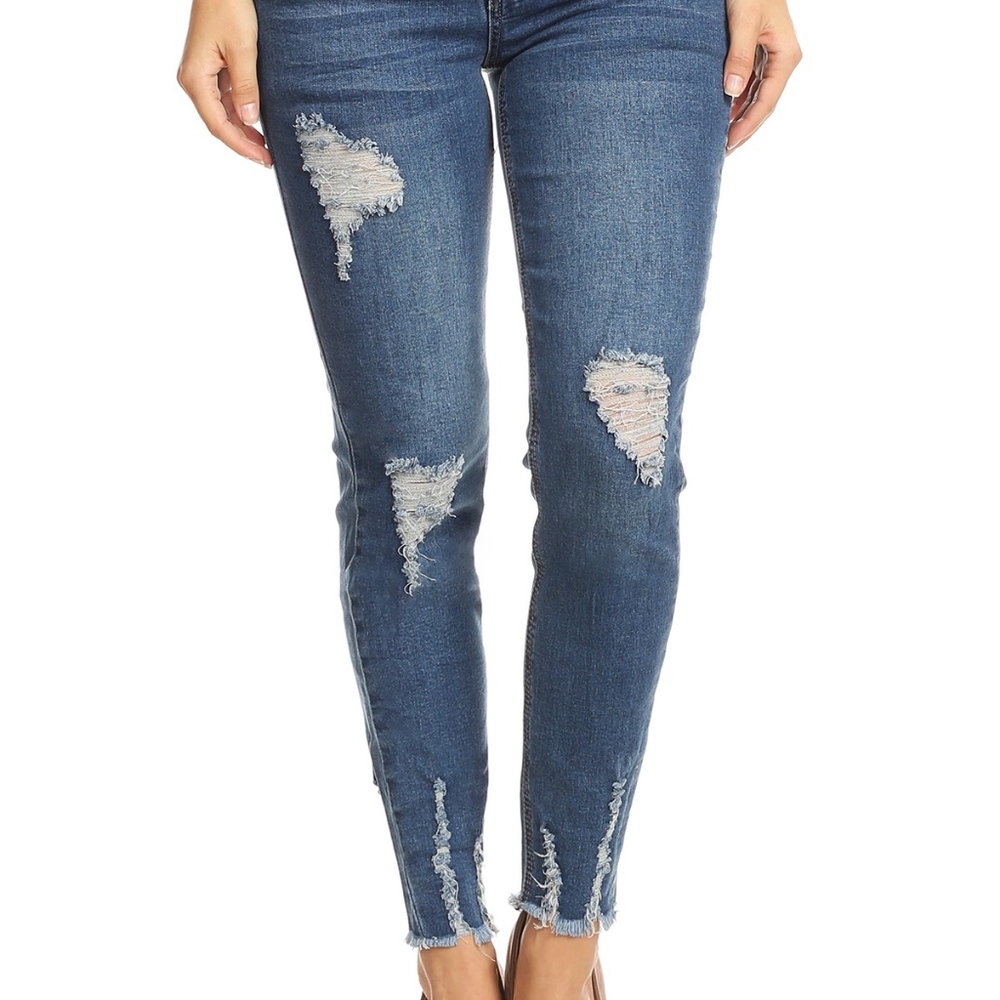 Ripped Skinny Jeans